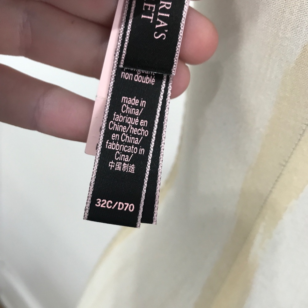 3 for $15! VS Sexy Mesh Lace Plunge Unlined Bra! - Picture 5 of 5
